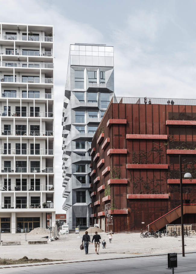 ����� �������� The Silo/ Ajnj � Rasmus Hjortshøj � COAST