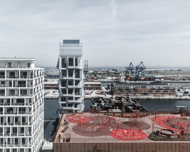 ����� �������� The Silo/ Ajnj � Rasmus Hjortshøj � COAST