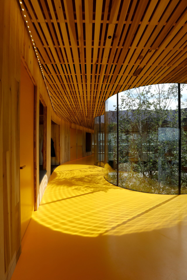 �������������� ����� ����� ������������ ���������� ��������� � Alex de Rijke