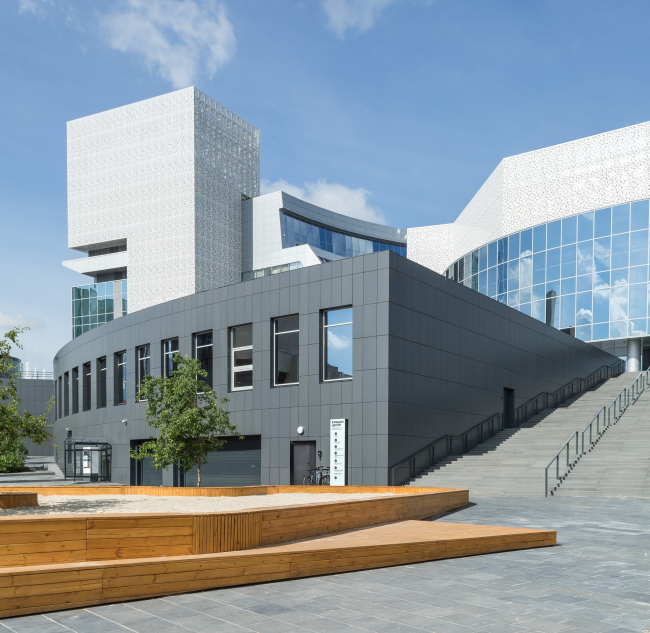 Sandbox of the Yeltsin Center � Peter Lyubavin, Ashot Karapetyan