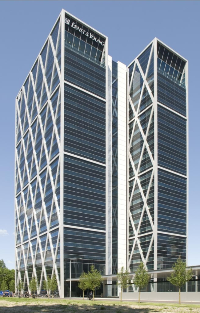 �������� ����� � Foster+Partners