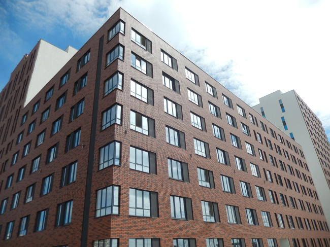 The residential block in "Solnechny" neighborhood � OSAArchitects