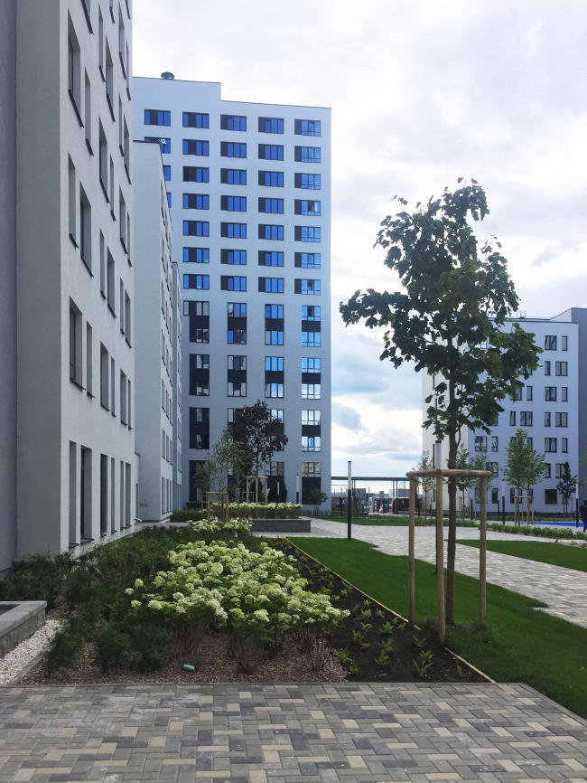 The residential block in "Solnechny" neighborhood  OSAArchitects