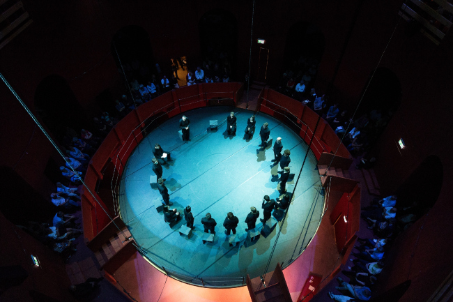����� ������������ � Juliertheater � Origen Festival Cultural