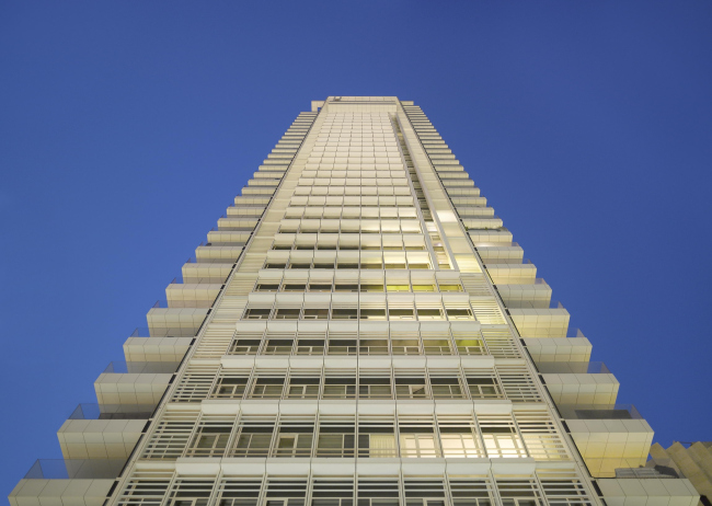 ����� Rothschild Tower � Roland Halbe