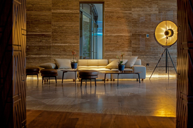 Boutique Hotel Alhambra � ����-������ � Hrvoje Serdar