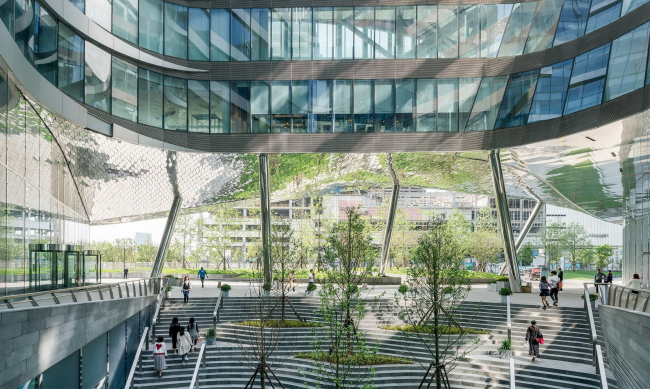 �������� Raffles City 