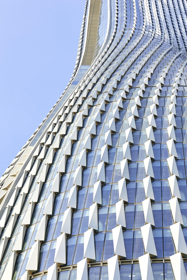 �������� Raffles City 
