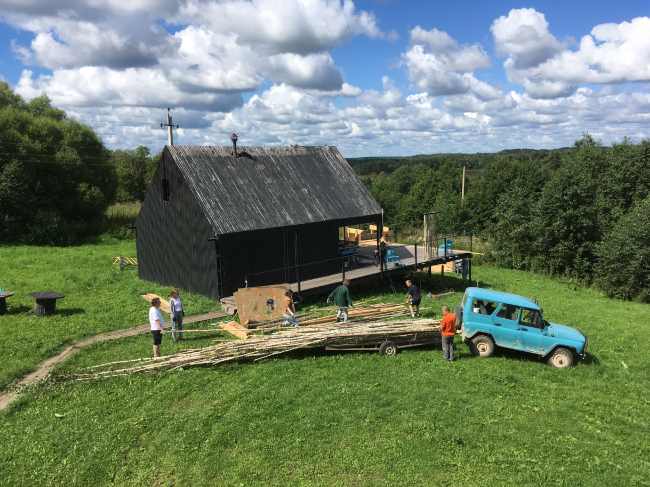 �������� ������ �������� (Sliced White). ���������� ������������� �������������� ������ ����� Art as Labour|����� � �������� ���������