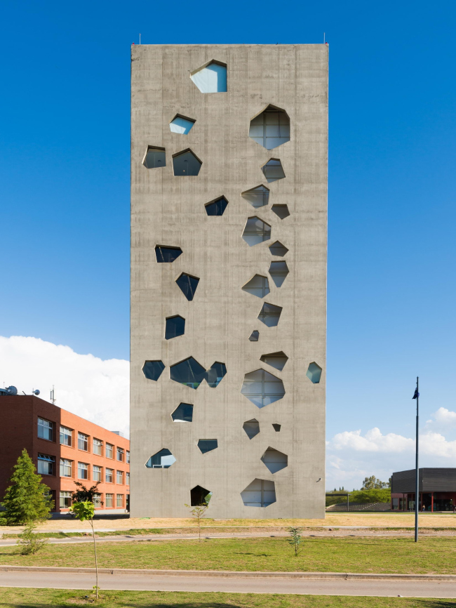 ����� Experimenta 21 � Gonzalo Viramonte