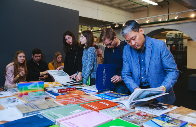 ���� ������������� �����-������� �����������������