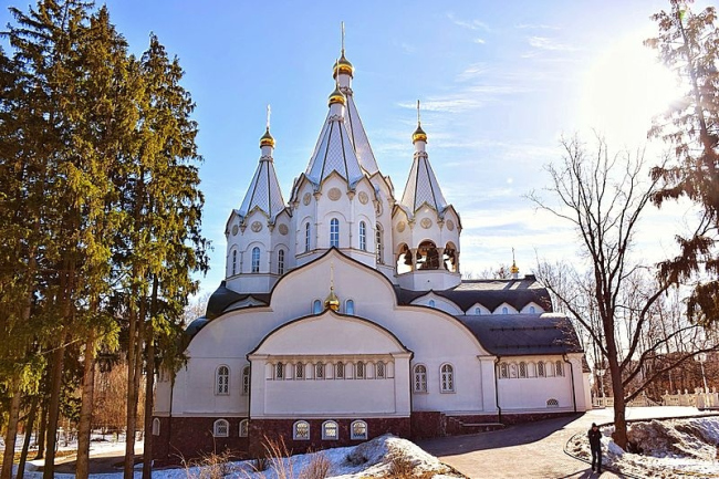 Церковь новомучеников и исповедников российских в Бутове