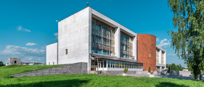 ����� �.�. ������ � ������. ���� � ���������� �������