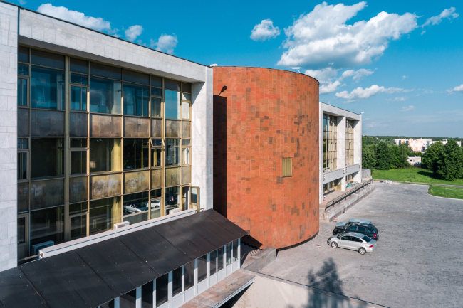 ����� �.�. ������ � ������. ���� � ���������� �������