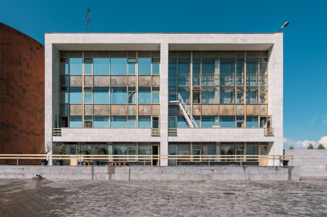 ����� �.�. ������ � ������. ���� � ���������� �������