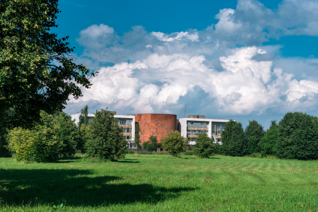 ����� �.�. ������ � ������. ���� � ���������� �������