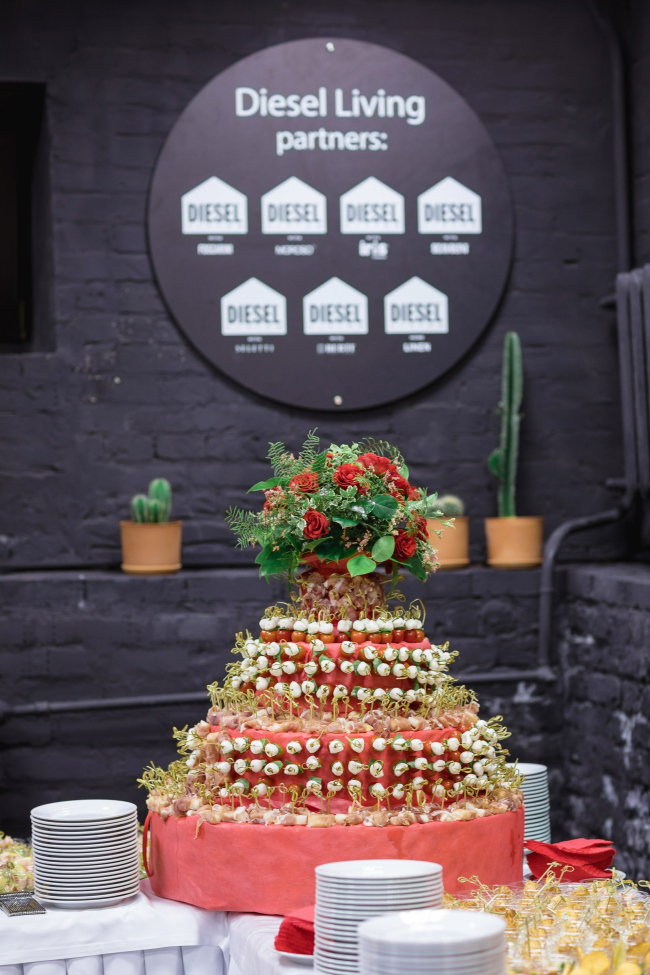 �������� ���-���� SPAZIOIRIS MOSCOW. ���������� � SPAZIOIRIS MOSCOW