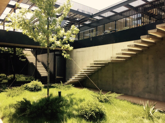 Winery in Haykadzor. Realization, 2013-2017, Kleinewelt Architekten. Photograph � Ilia Ivanov