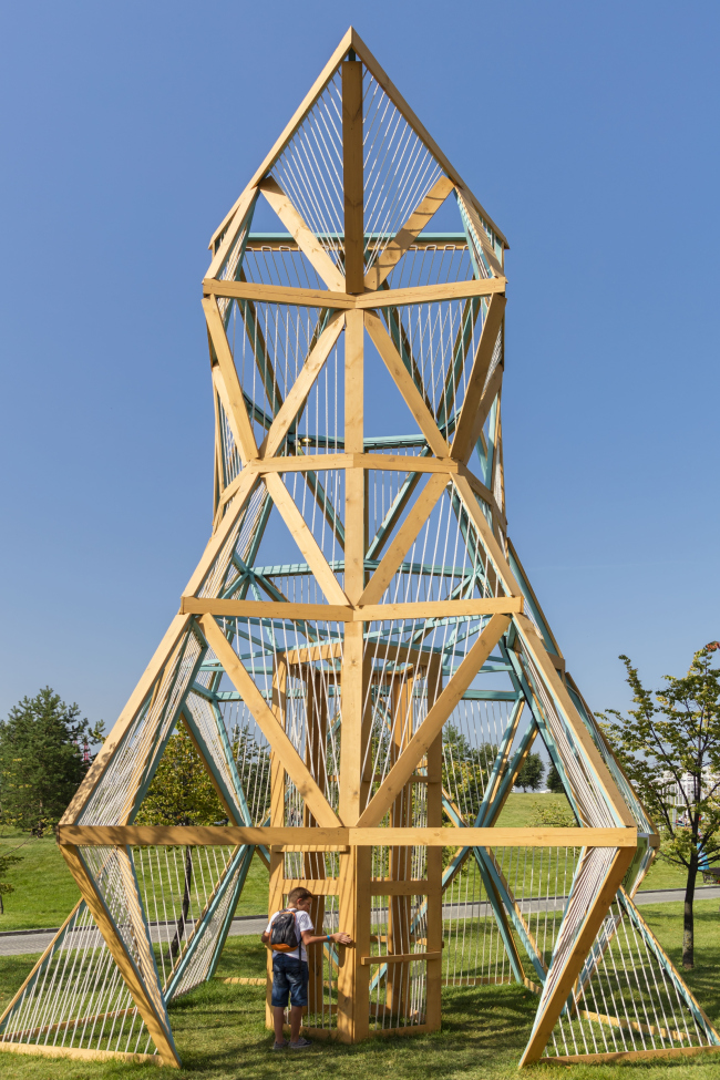 The Tagansky Hill. Author of the project; Ekaterina Kovbashina, Wowhaus. Photograph � Dmitry Chebanenko