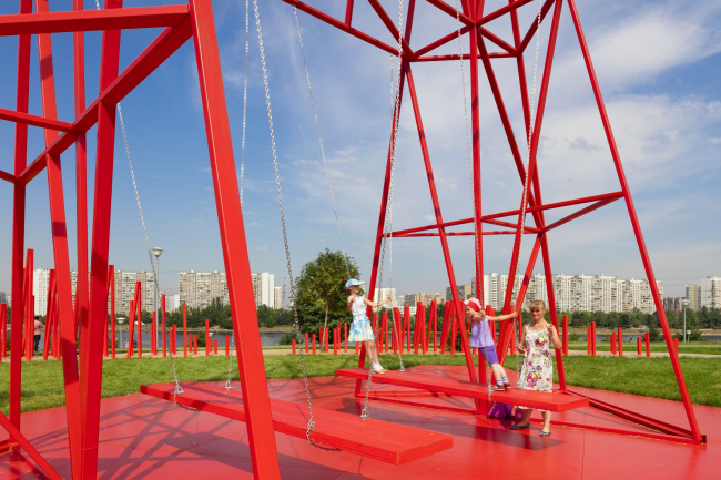 The Borovitsky Hill. Author of the project: Sophia Zhukova, Wowhaus Photograph � Dmitry Chebanenko