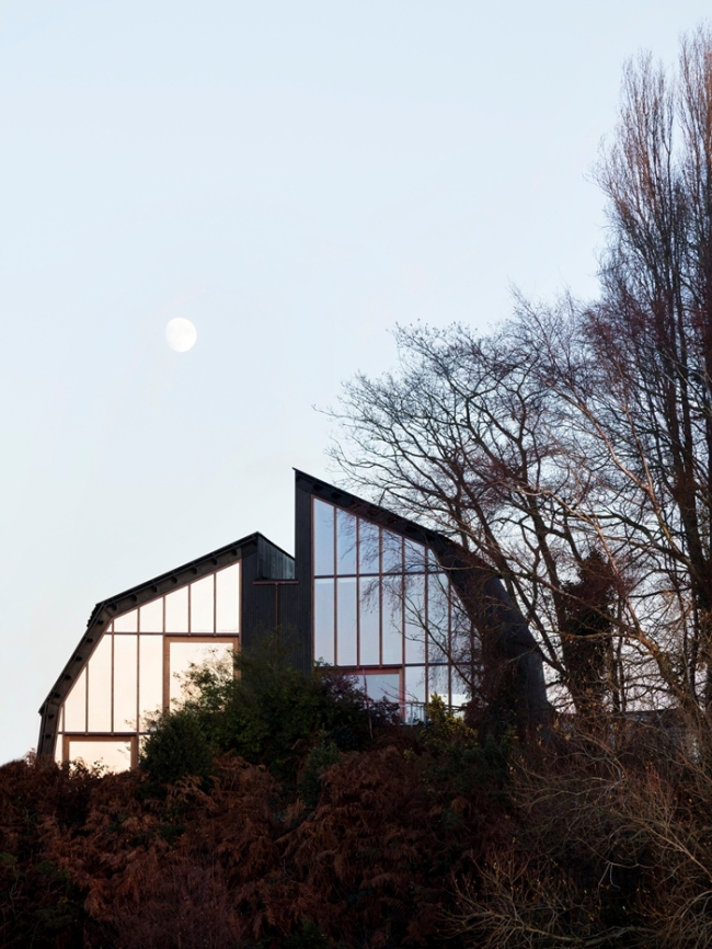   :  The Houseboat,    (Mole Architects)   .   Rory Gardiner