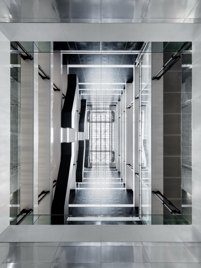 ���������������� ������ �� ����� ���������, 8. ����: Delfino Sisto Legnani & Marco Cappelletti � OMA