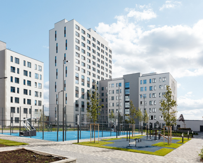 The residential block in "Solnechny" neighborhood  OSAArchitects