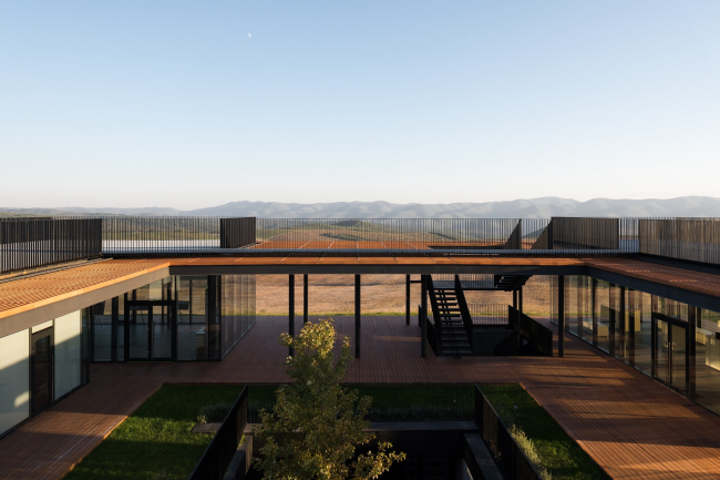 Winery in Haykadzor. Realization, 2013-2017, Kleinewelt Architekten. Photograph � Ilia Ivanov