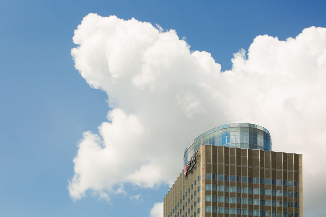 Azimut Hotel Smolenskaya � T+T Architects