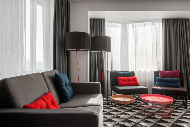 Azimut Hotel Smolenskaya. Interior design � T+T Architects