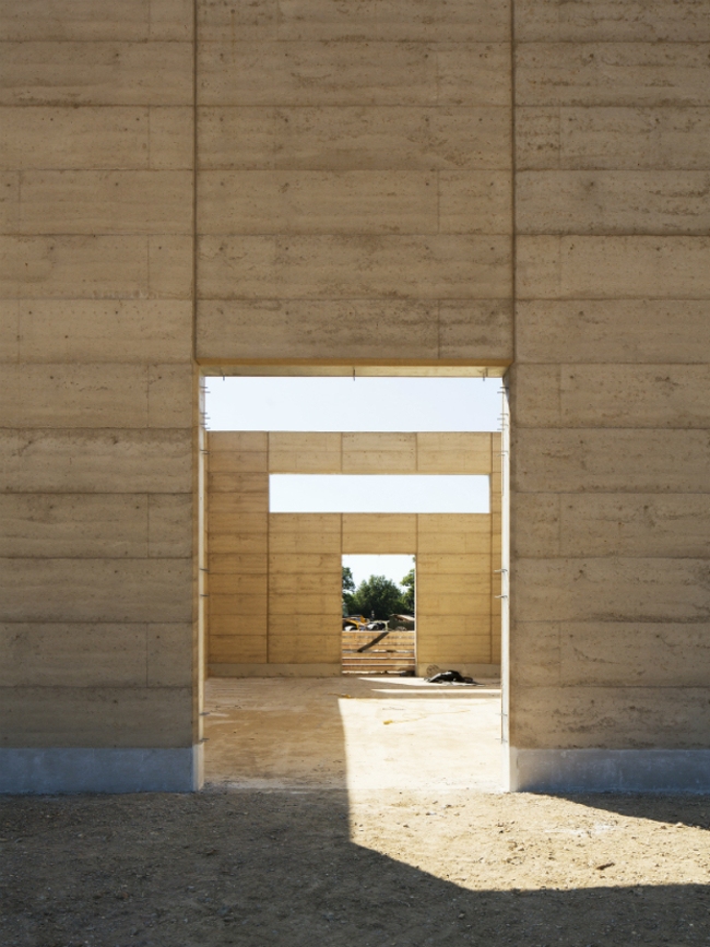 �������� ���� (��������������). 
Waugh Thistleton Architects. ����������� ������������� WAF