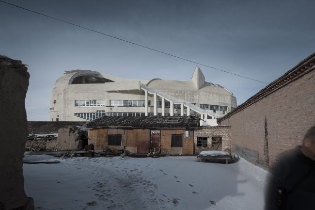 ����� �������� �������� �������� �  Yao Li