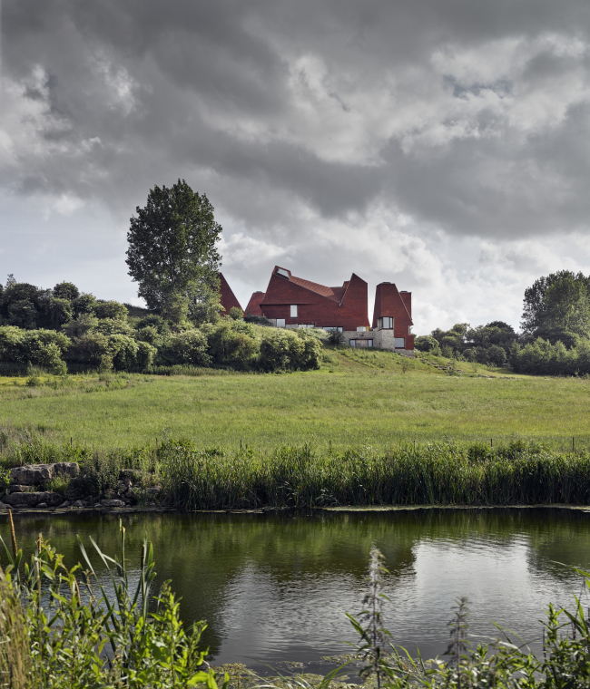 ��� Caring Wood, ����. James Macdonald Wright + Niall Maxwell. ���� � James Morris