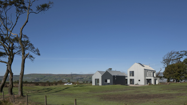 ��� Newhouse of Auchengee, �����. Ann Nisbet Studio. ���� � David Barbour