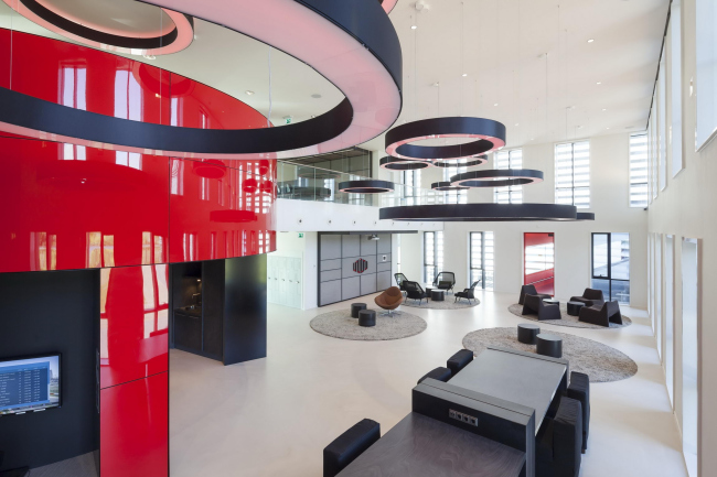 ����-����� AM4 �������� Equinix � Jannes Linders