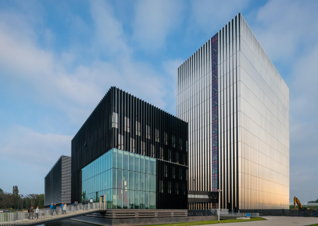 ����-����� AM4 �������� Equinix � Jannes Linders