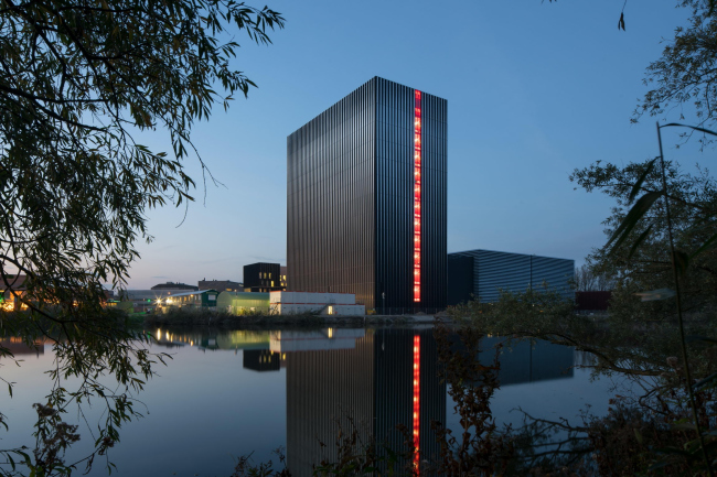 ����-����� AM4 �������� Equinix � Jannes Linders