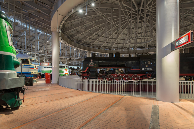 The Central Museum of the Oktyabrskaya Railway. The central turntable of the new building  Studio 44