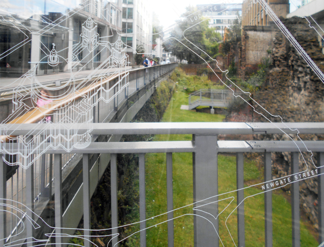 ���������� ����� �� London Wall road. ���������� ���������� �������