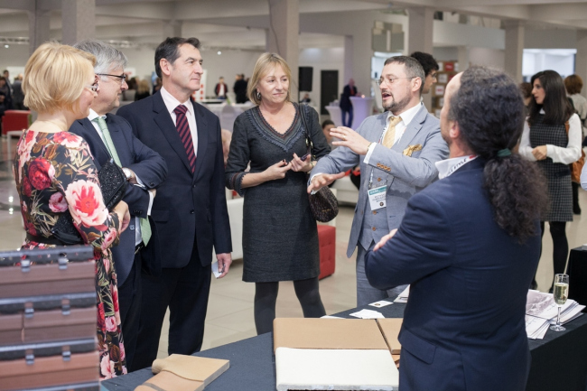 ������� �Tile of Spain: ��������� ������������ � ������. ���������� �������������  ���������� �����-�����