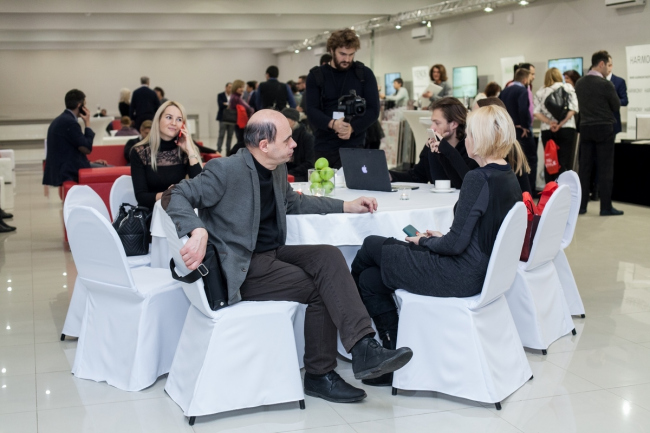 ������� �Tile of Spain: ��������� ������������ � ������. ���������� �������������  ���������� �����-�����