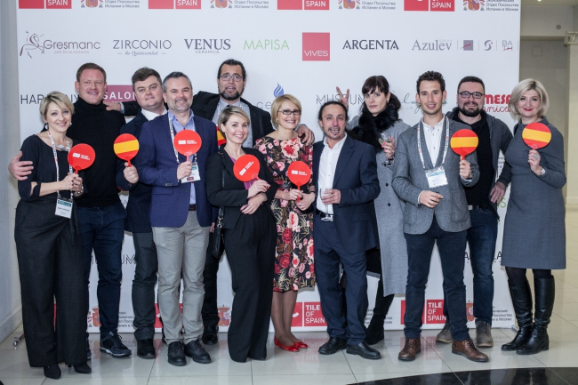 Воркшоп «Tile of Spain: искусство вдохновения» в Москве. Фотография предоставлена агентством «СОДА-медиа» Воркшоп «Tile of Spain: искусство вдохновения» в Москве. Фотография предоставлена агентством «СОДА-медиа»