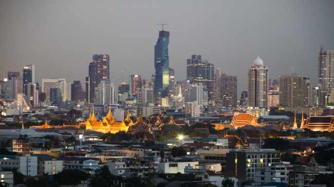 ����� Mahanakhon. ������: Buro Ole Scheeren Group � ���� ���� HLS