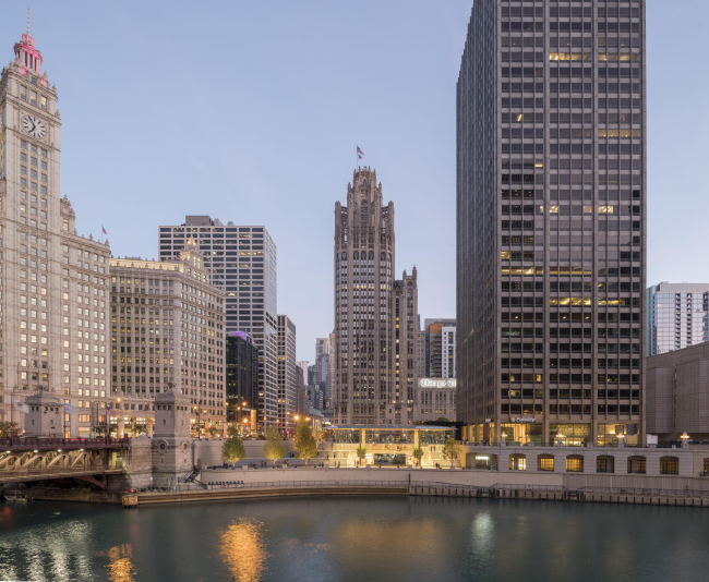 ������� Apple �� �������-����� � Nigel Young / Foster + Partners