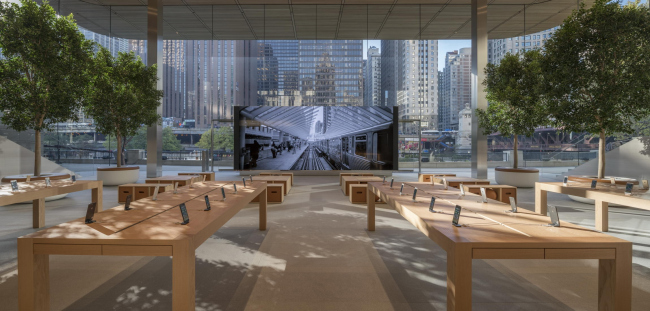 ������� Apple �� �������-����� � Nigel Young / Foster + Partners