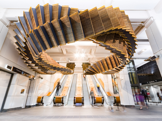 ������ Interloop (2017) �� ������� Wynyard, ������. ����� ���� ���� � Josh Raymond