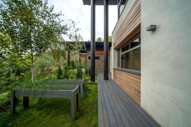 Wing-house in the Moscow area. Architect: Roman Leonidov � Studio of Roman Leonidov