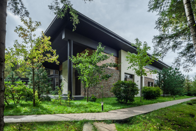 Wing-house in the Moscow area. Architect: Roman Leonidov � Studio of Roman Leonidov