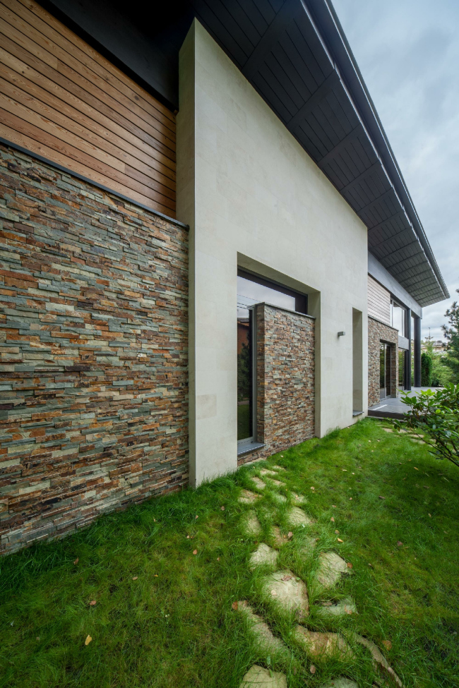 Wing-house in the Moscow area. Architect: Roman Leonidov � Studio of Roman Leonidov