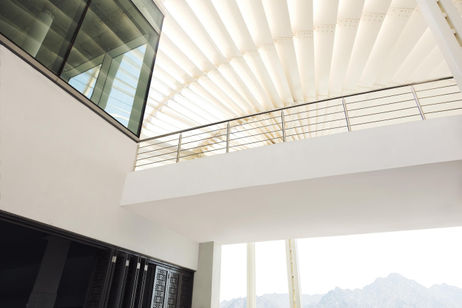 ������ ����� � ������� � Firas Al Raisi, Luminosity Productions